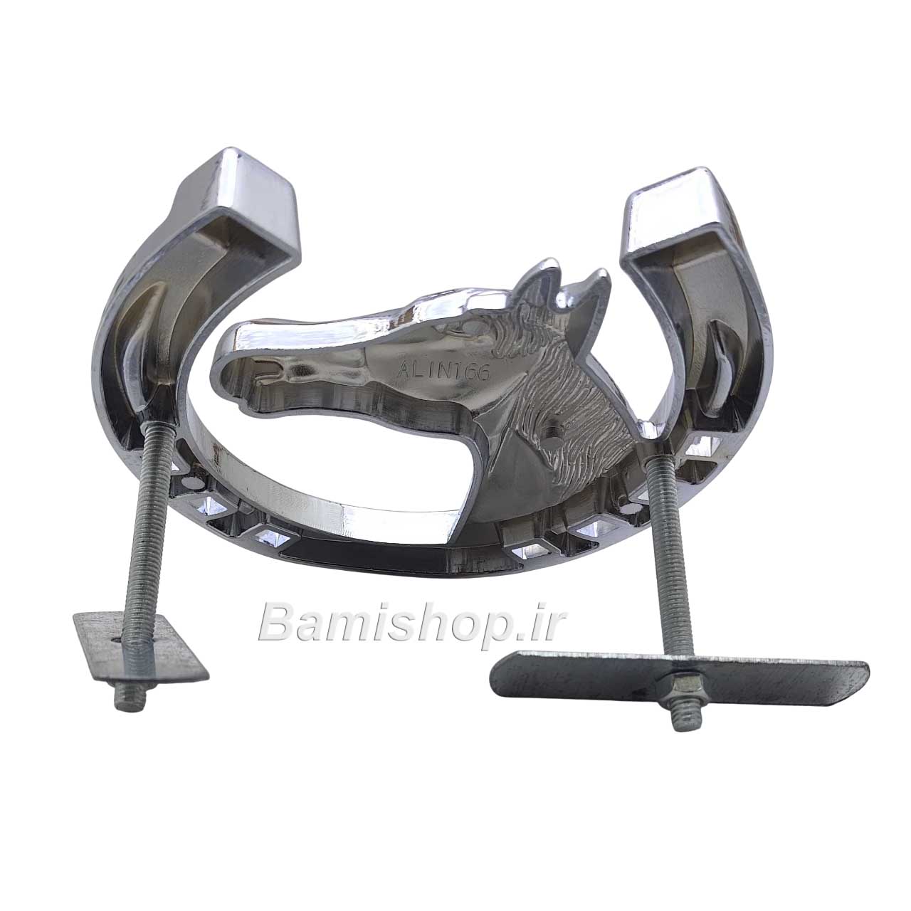 آرم نعل اسب فلزی جلو پنجره