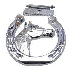 آرم نعل اسب فلزی جلو پنجره